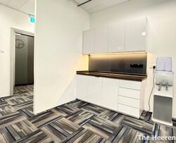 The Heeren (D9), Office #602998051